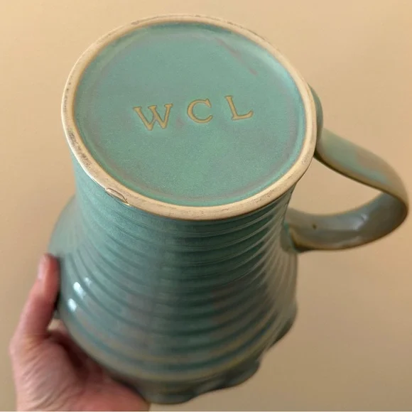 Hand Crafted WCL 1970s Scalloped Rim Ribbed Pottery Ceramic Pitcher - Picture 13 of 16